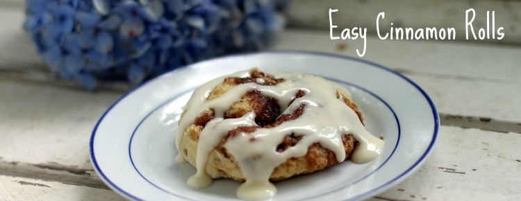 Easy Cinnamon Roll FI with text