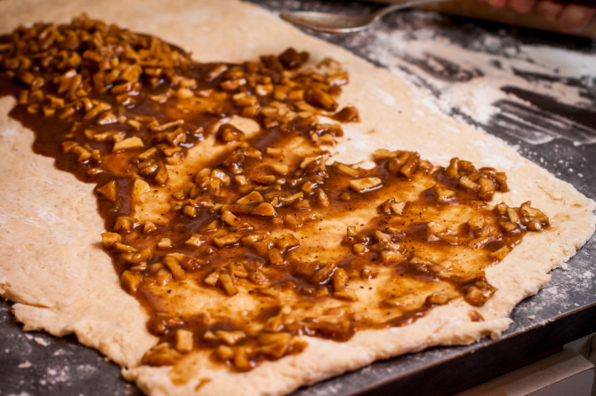 Apple Cinnamon Roll Dough with Apple Filling