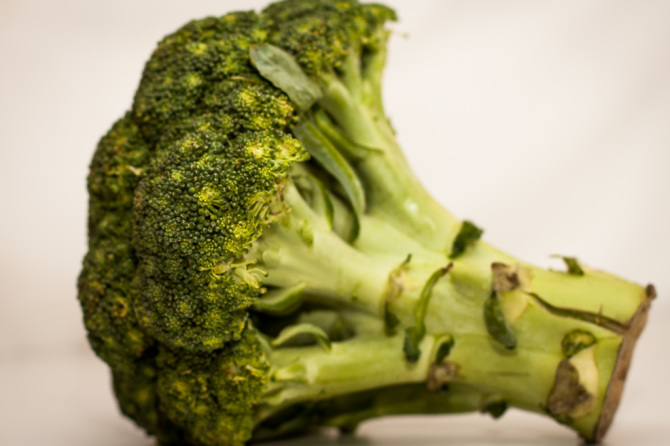 Broccoli-Soup-head-of-broccoli