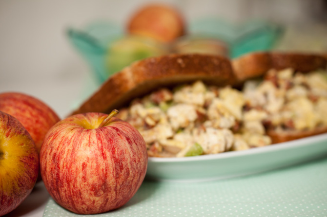 Chicken-Apple-Salad-with-apple