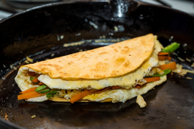 Crunchy Omelette  in Pan