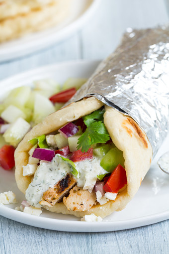 chicken-gyros-with-tzatziki3-alt-color+srgb.